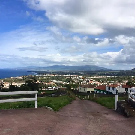 Vila Emigrante Capelas (Sao Miguel)